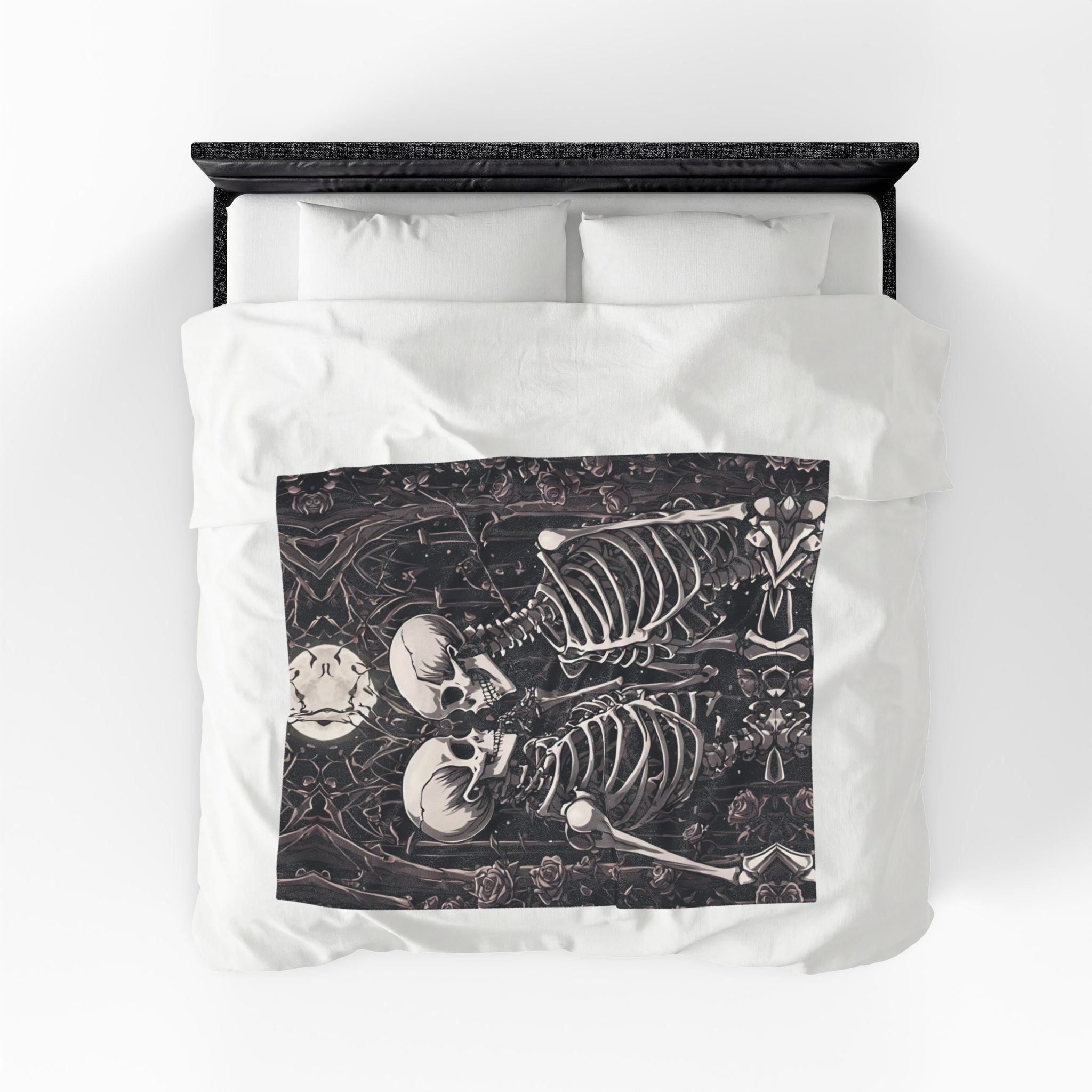 Gothic Skeletons in Love Throw Blanket — Dark Romance Valloween Decor