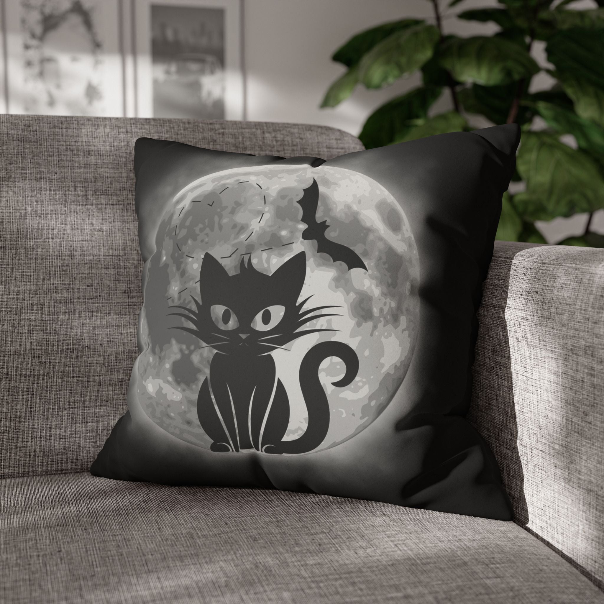 Gothic Black Cat Full Moon Throw Pillow — Bat Dark Home Decor