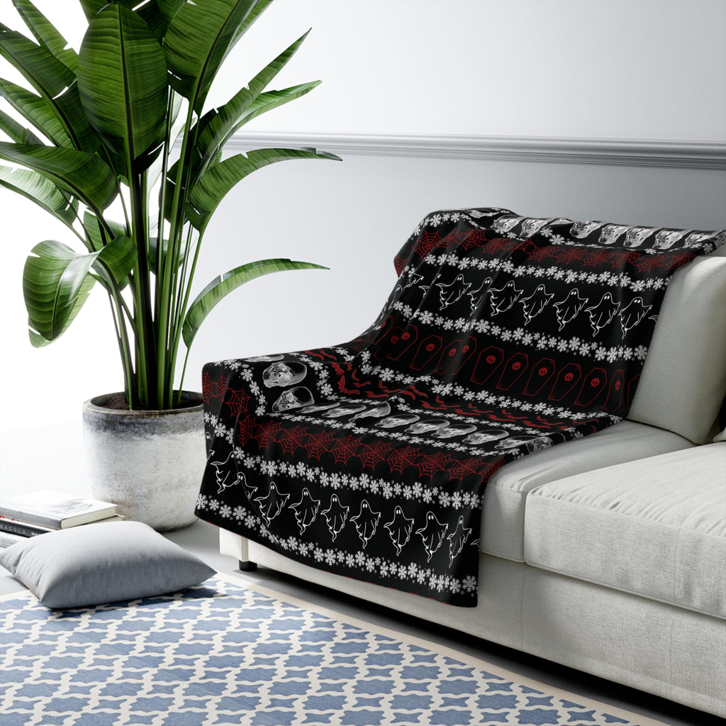 Merry Creepmas Print Throw Blanket — Gothic Holiday Home Decor