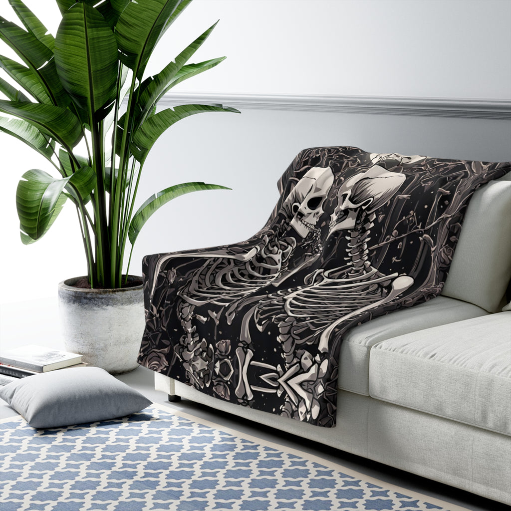 Gothic Skeletons in Love Throw Blanket — Dark Romance Valloween Decor