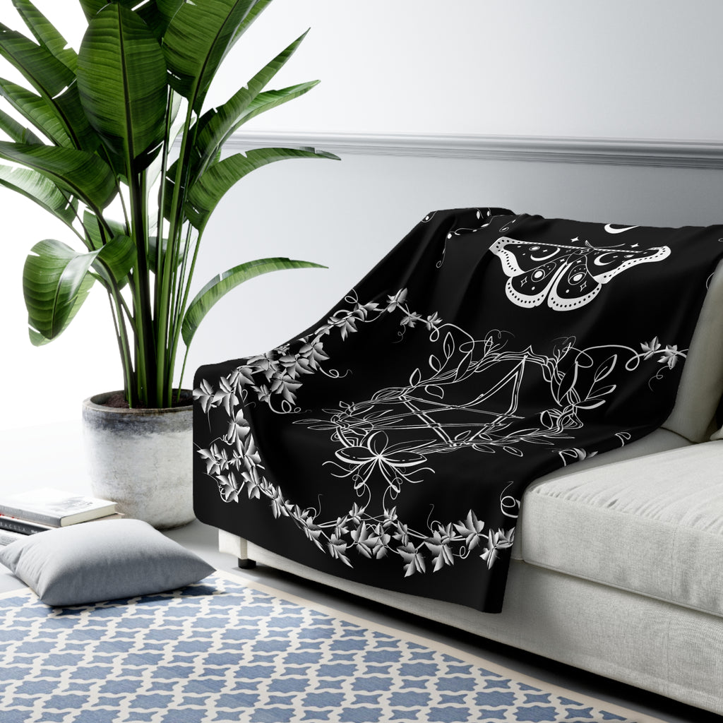 Witchy Luna Moth Pentagram Throw Blanket — Gothic Botanical Home Decor