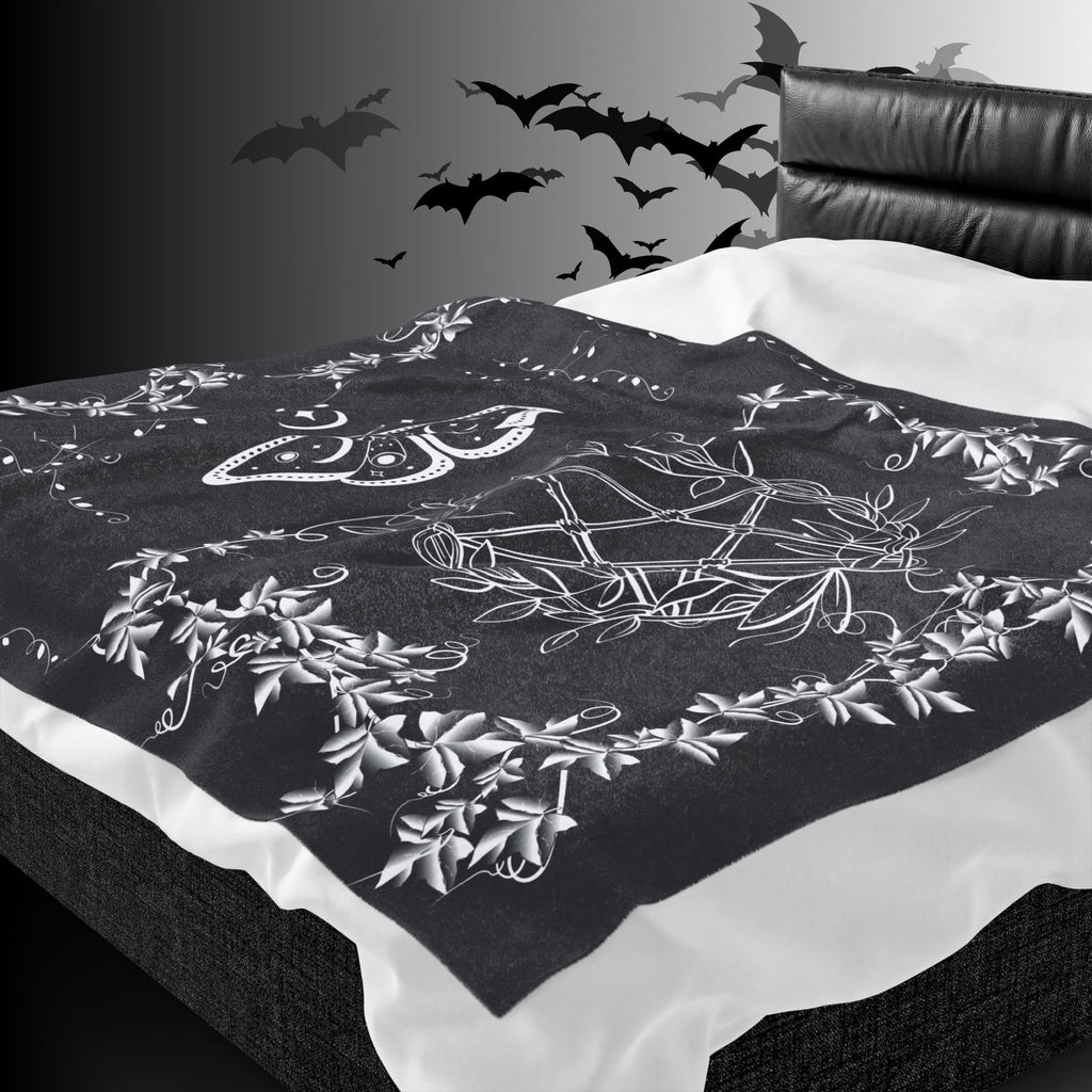 Witchy Luna Moth Pentagram Throw Blanket — Gothic Botanical Home Decor