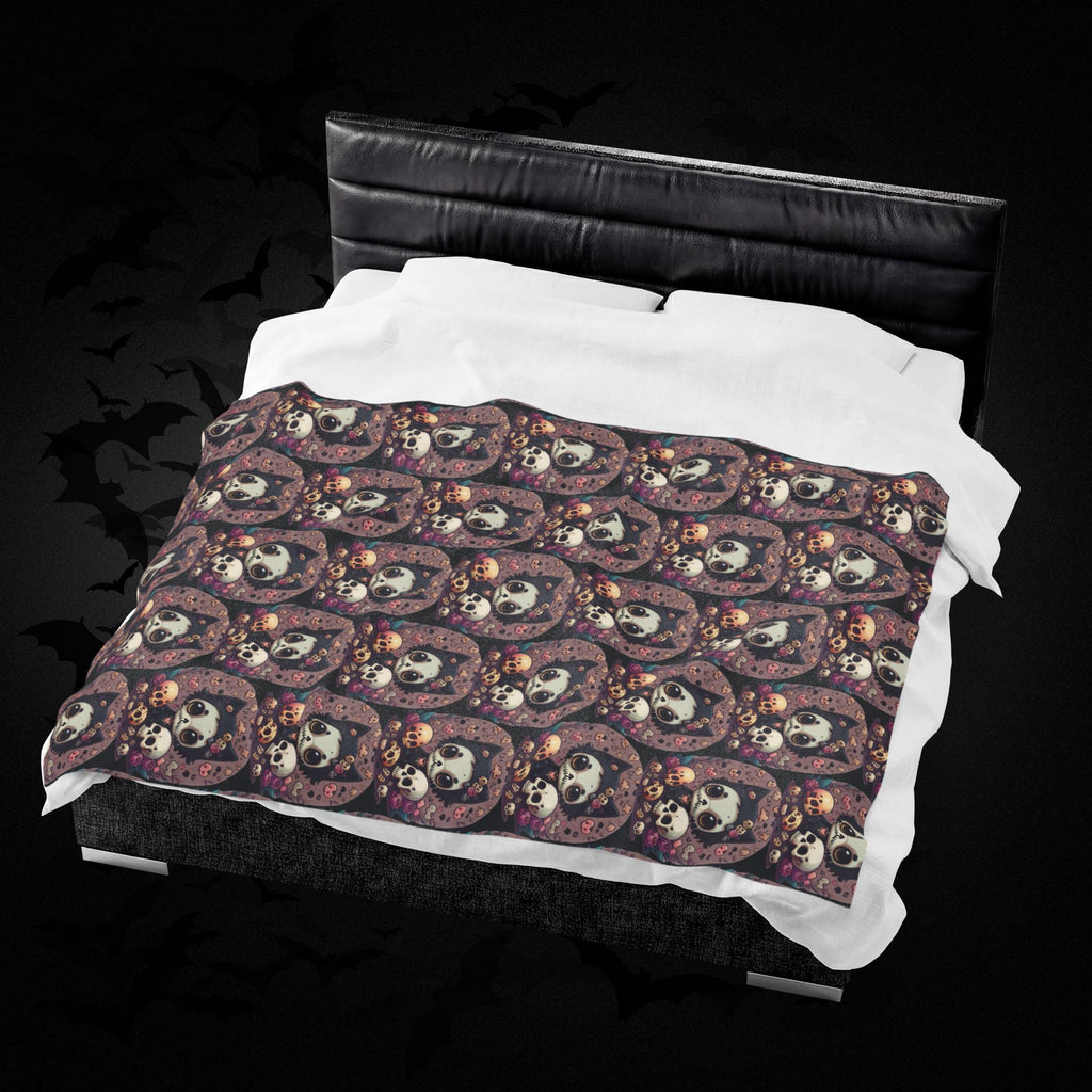 Kawaii Skull Cat Throw Blanket — Creepy Cute Gothic Home Decor