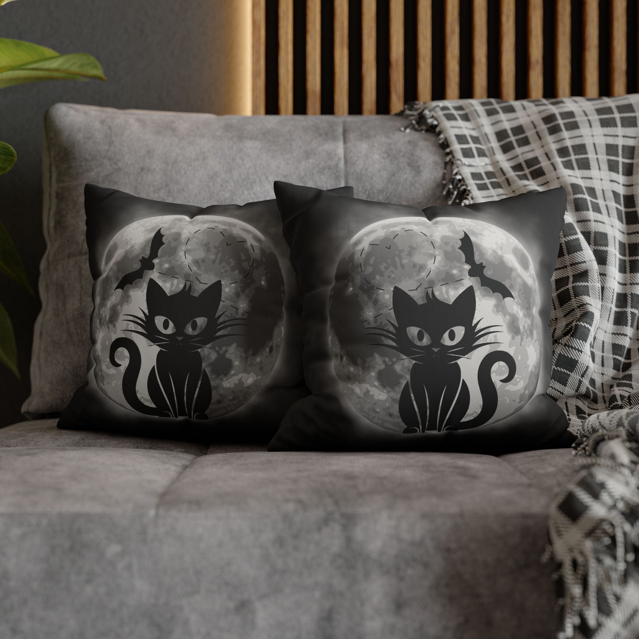 Gothic Black Cat Full Moon Throw Pillow — Bat Dark Home Decor