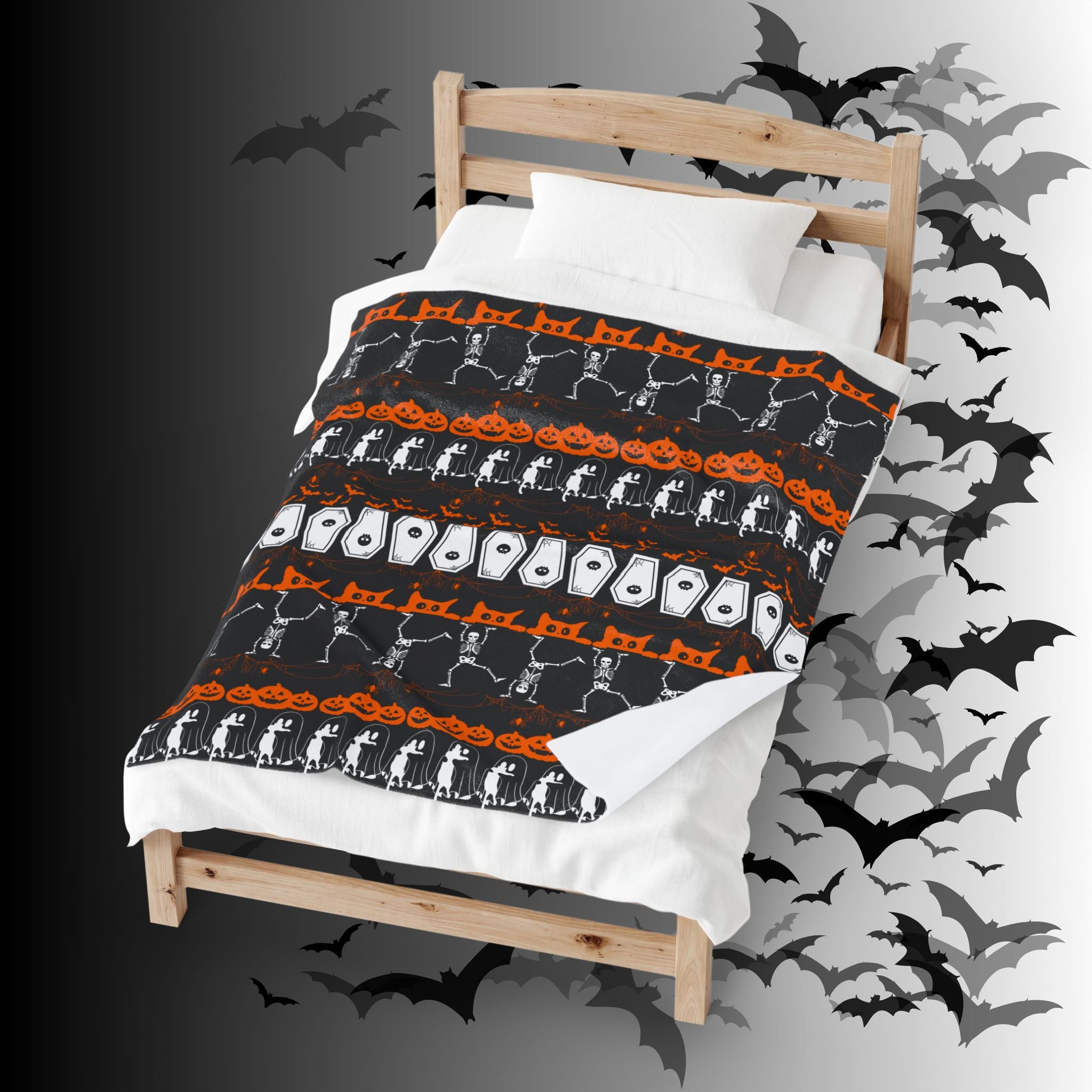 Halloween Pattern Velveteen Plush Blanket — Spooky Season Throw Blanket
