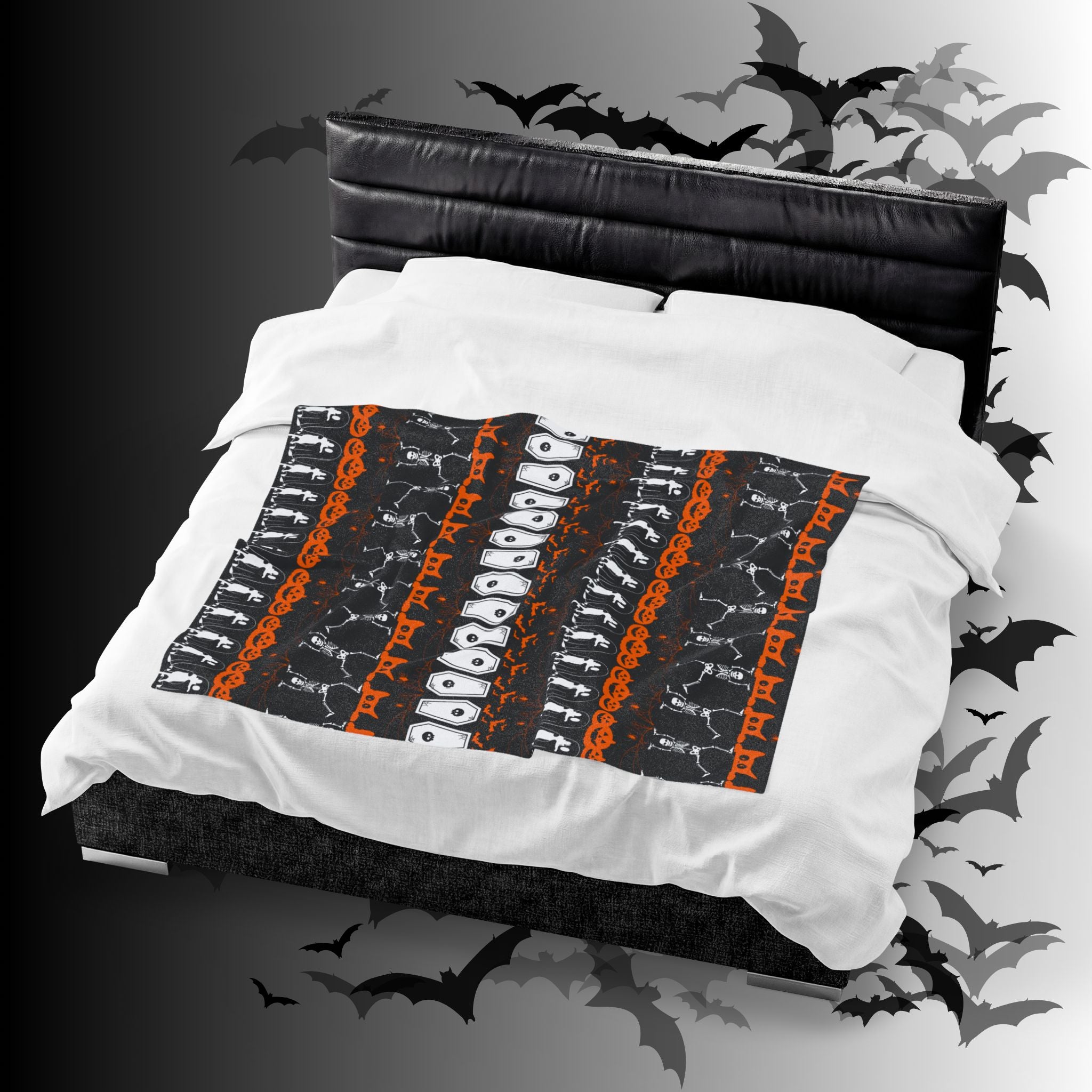 Halloween Pattern Velveteen Plush Blanket — Spooky Season Throw Blanket