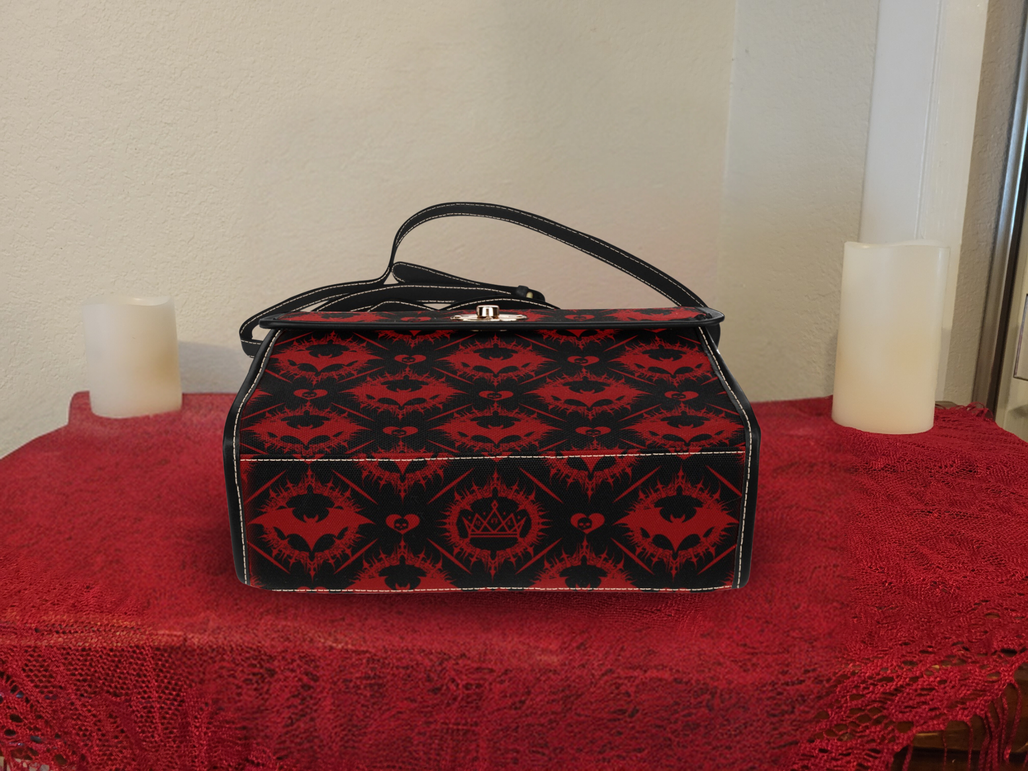 Gothic Bat Pattern Handbag | Red & Black Damask Waterproof Canvas Crossbody Purse